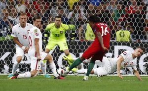 1467323524_renato-sanches-portugal-poland